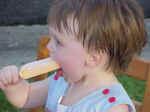 071802_jhg_popsicle_close.jpg (45452 bytes)